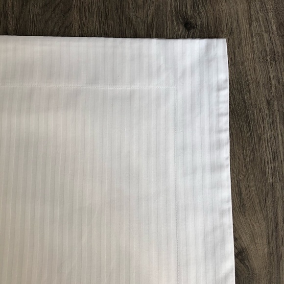 New Set Of King Size Pillow Shams. - Picture 4 of 8